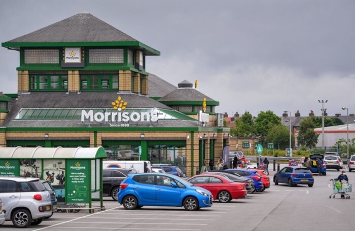 Thương vụ mua lại chuỗi siêu thị lớn thứ tư nước Anh trị giá 53 tỷ USD