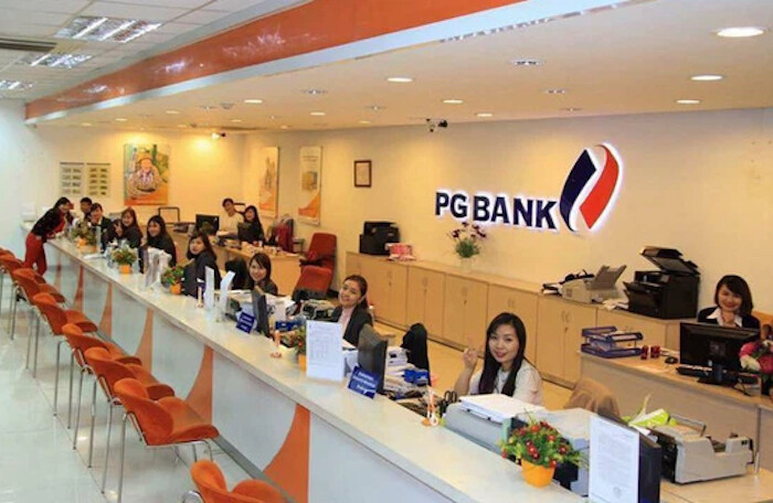 Tài chính tuần qua: Petrolimex chuẩn bị thoái vốn tại PGBank