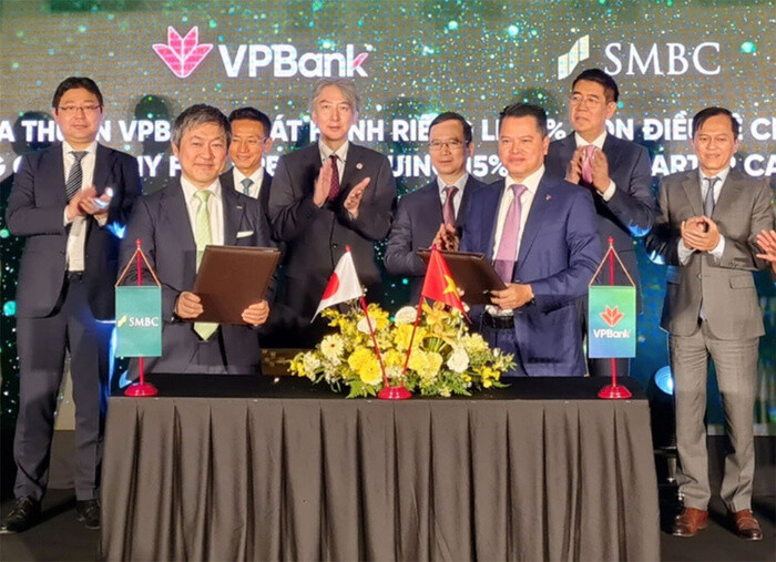 Ngân hàng Nhà nước chấp thuận cho SMBC mua 1,19 tỷ cổ phiếu VPBank