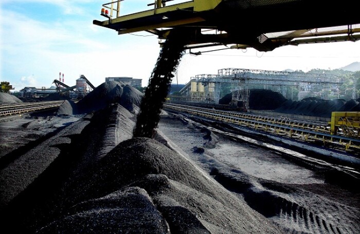 Bộ Công Thương: Không thể nhập khẩu than để thay thế than trong nước