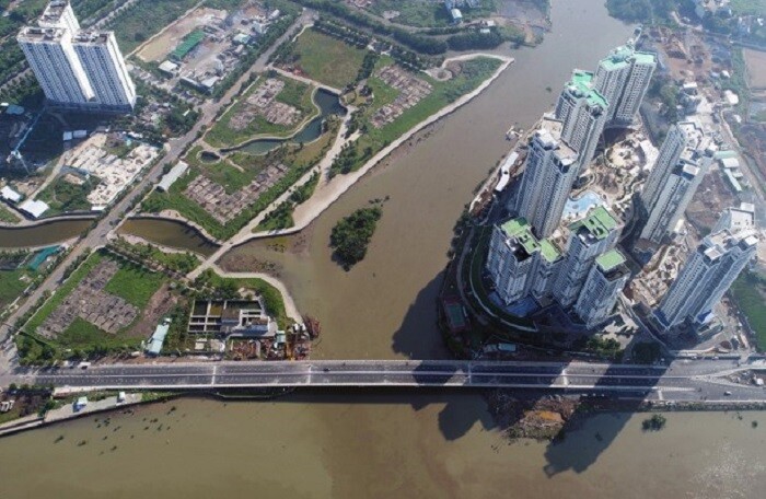 Chính thức thông xe cầu qua đảo Kim Cương