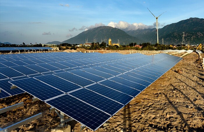 Giai đoạn 2026-2030: Nhiệt điện dầu bị ‘khai tử’, điện mặt trời ‘thăng hoa’