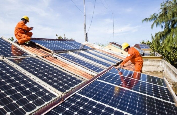 Bộ Công Thương lập 3 đoàn kiểm tra các dự án điện mặt trời áp mái