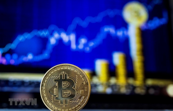 Vừa lao dốc xuống dưới mức 30.000 USD, Bitcoin lại tăng giá hơn 10%
