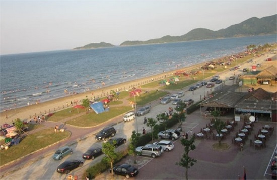 Biển Lộc Hà, nơi Vingroup xây dựng Vinpearl Cửa Sót