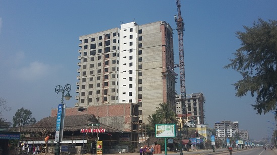 Cận cảnh cơn lốc xây dựng khách sạn tại Sầm Sơn ảnh 6