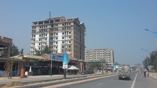 Cận cảnh cơn lốc xây dựng khách sạn tại Sầm Sơn ảnh 8
