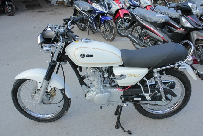 Mẫu côn tay SYM Husky Classic 125cc có giá 319 triệu tại Việt Nam   Otosaigon