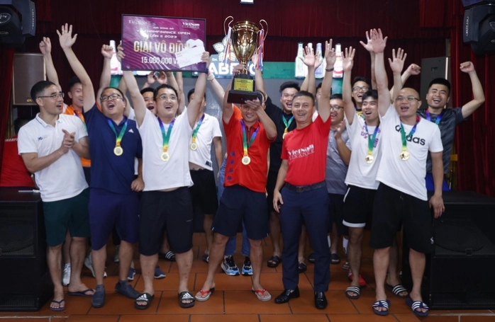 SHB giành chức vô địch giải bóng đá VietnamFinance Open lần II năm 2023