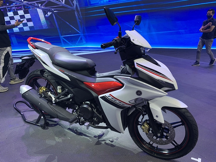 Mua Xe Yamaha Exciter 155 VVA Màu Xanh GP 2021 tại Xe máy Khương Huê