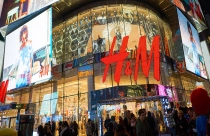 Một trong những cửa hàng truyền thống của H&M tại Trung Quốc.
