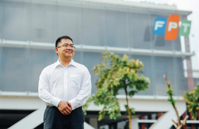 Ông Hoàng Nam Tiến thôi làm Chủ tịch FPT Telecom