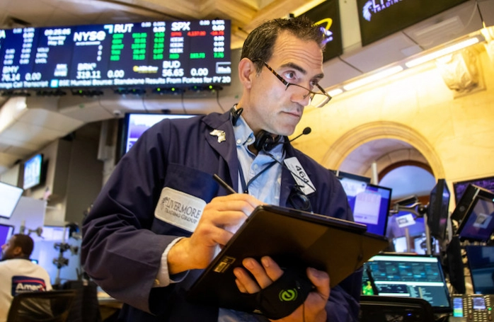 Chứng khoán Mỹ chìm trong sắc đỏ, Dow Jones giảm điểm phiên thứ 4 liên tiếp