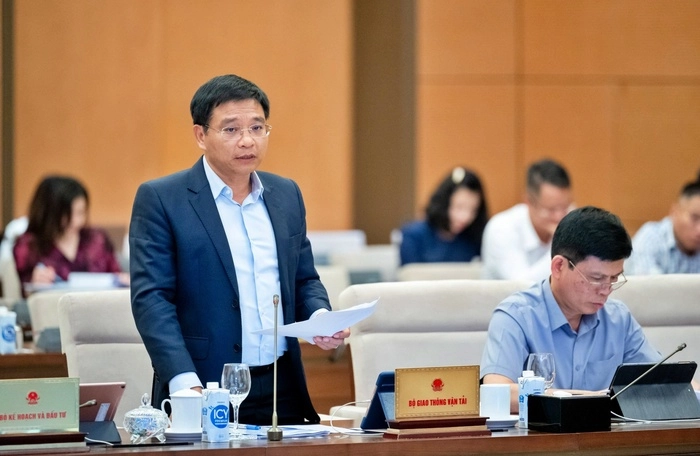 Bộ trưởng Bộ Giao th&ocirc;ng Vận tải Nguyễn Văn Thắng.