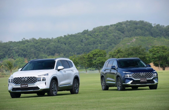  Ventas de Hyundai Santa Fe bajaron un %, 'sin aliento' ante Ford Everest
