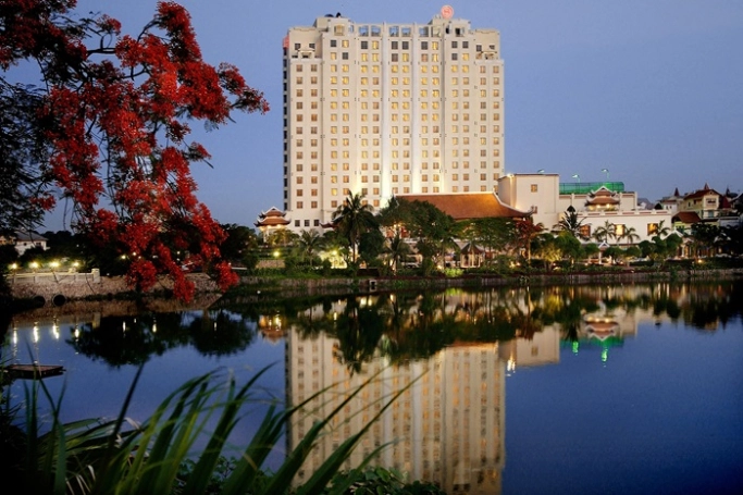 Giá thuê phòng khách sạn Hà Nội và TP. HCM tăng mạnh