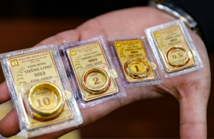 Giá vàng đắt nhất mọi thời đại: Ba yếu tố khiến người dân đổ xô mua vàng