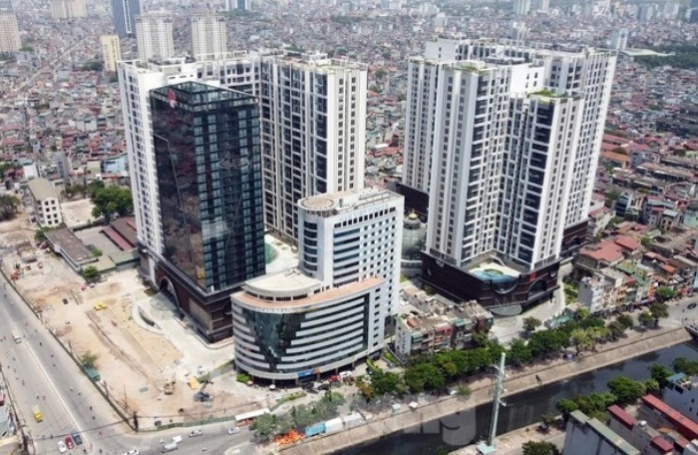 Thanh tra Bộ Xây dựng ‘sờ gáy’ loạt công trình sai phép ở Hà Nội