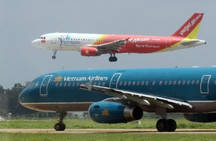 HSC: Thị phần Vietjet đã vượt Vietnam Airlines trong nửa đầu năm 2017