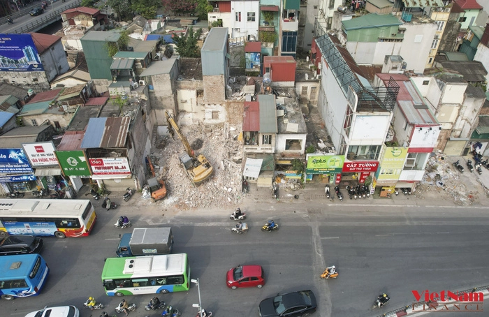 Hà Nội: Hàng loạt căn nhà được phá dỡ, nút giao Chùa Bộc - Thái Hà sắp có diện mạo mới - Ảnh 3